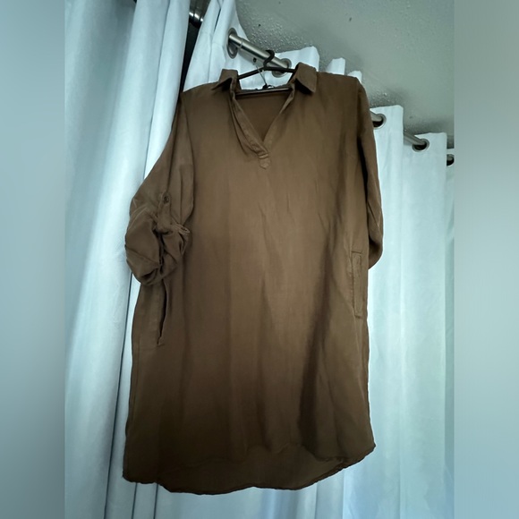 Dress with pockets - Picture 1 of 3